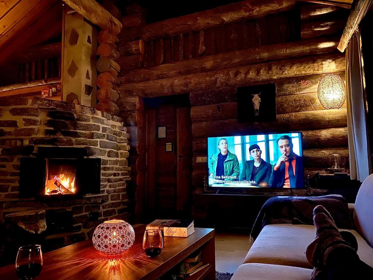 Villa Saarua By The Slopes Ski In, Family & Bike Park, Hike Trails, National Park, Wifi - Lapland Villas Ruka Bagian luar foto